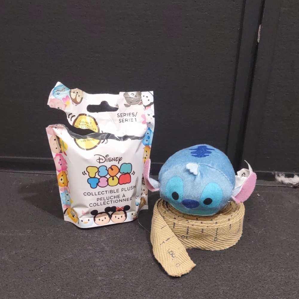 SLIGHTLY USED COLLECTIBLE TSUM TSUM SERIES 1 (STITCH)